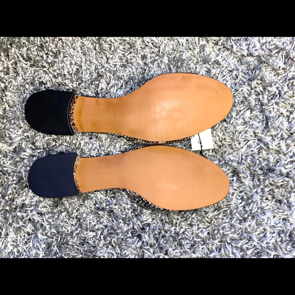 Sandals - Picture 3 of 4